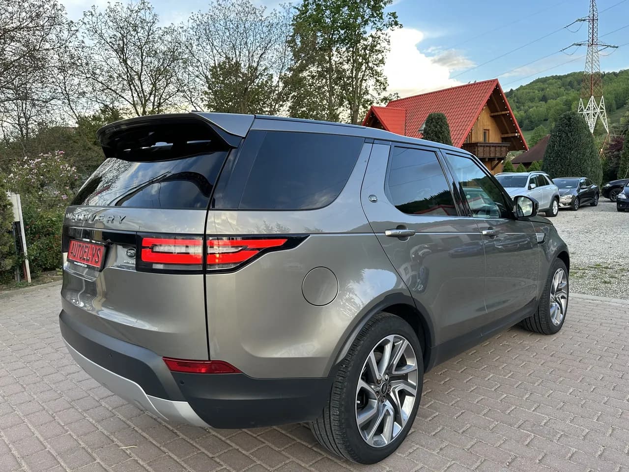 Land Rover Discovery 3.0 L TD6 HSE Luxury Edition