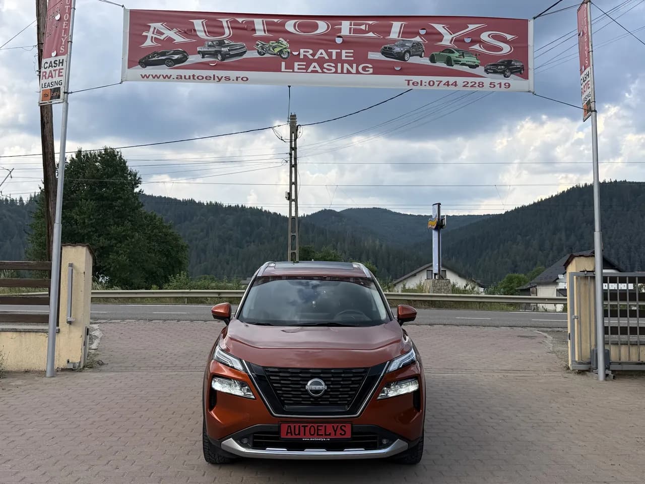 Nissan X-Trail e-4ORCE, e-POWER, 1.5L X-Tronic CVT MHEV Tekna Plus 2